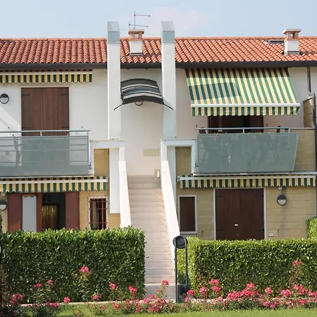 Charming With Pool Near Historic Centre Feriehus Lazise