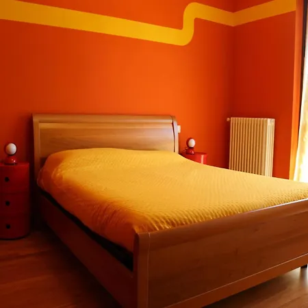 Charming With Pool Near Historic Centre Дом отдыха Лацизе