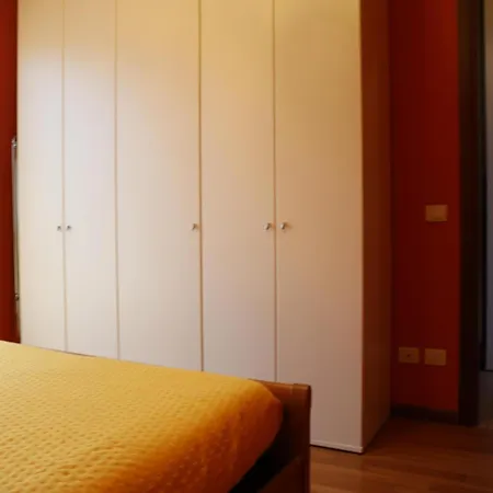 Charming With Pool Near Historic Centre Feriehus
