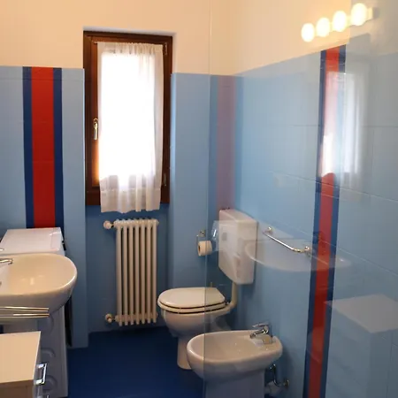 Charming With Pool Near Historic Centre * Лацизе