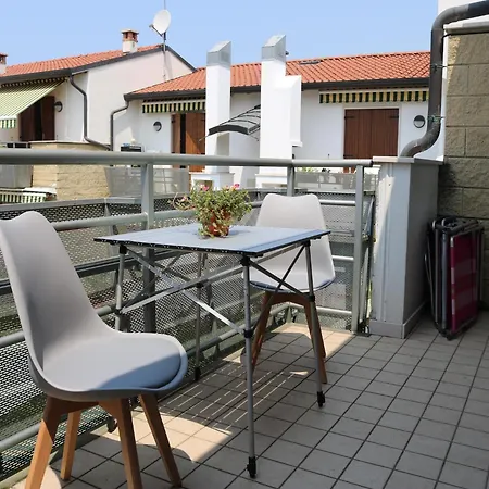 Charming With Pool Near Historic Centre Feriehus Lazise