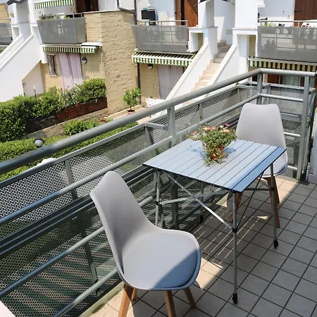 Charming With Pool Near Historic Centre